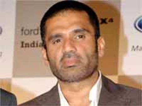 ఖమ్మం జిల్లా నక్సలైట్స కథతో భారీ హిందీ చిత్రం