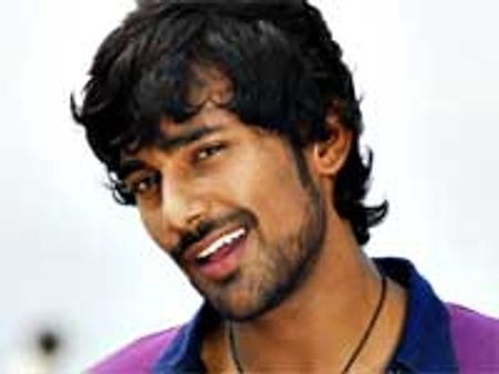 వరుణ్ సందేశ్ మరో చరిత్ర లేటెస్ట్ ఇన్ఫో