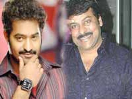 అప్పుడు ‘ఠాగూర్’...ఇప్పుడు ‘అదుర్స్’