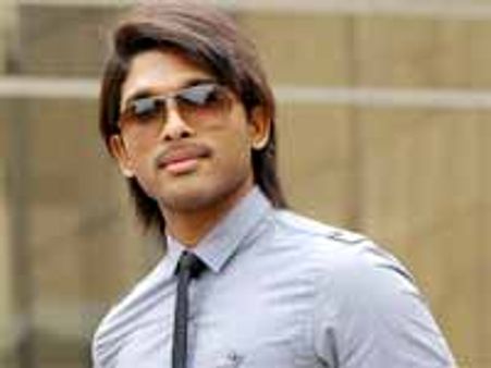 అల్లు అర్జున్‌ పెర్‌ఫార్మన్స్ హైలెట్..గుణశేఖర్