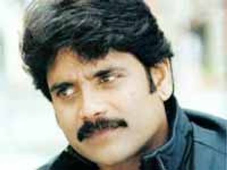 నాగార్జున రక్షించేవాడా?భక్షించేవాడా?