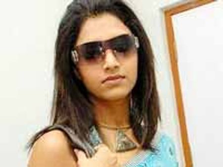 బాలయ్యకు మమతా మోహన్ దాస్ ఎస్.ఎమ్.ఎస్