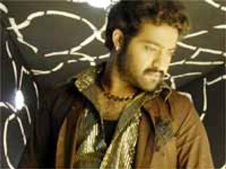 న్యూఇయర్ ను అదరగొట్టే ‘అదుర్స్’