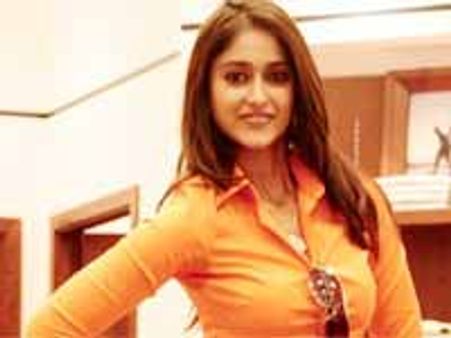 సాఫ్ట్ వేర్ కుర్రాళ్ళే ఇలియానాకు....