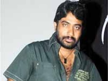 చిరంజీవి శిబిరంలో దర్శకుడు వైవియస్ చౌదిరి