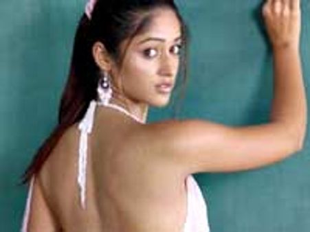 ఇలియానాకి 'నో' చెప్పిన డైరక్టర్ తేజ