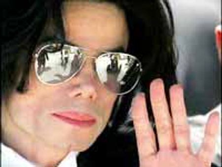 మైఖేల్ జాక్సన్ కేసు విచారణ పూర్తి.. డా. ముర్రే పై చర్యలు..??