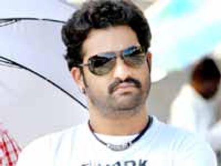 ఫైనల్ గా జూ ఎన్టీఆర్ అదుర్స్ రిలీజ్ కన్ఫర్మ్