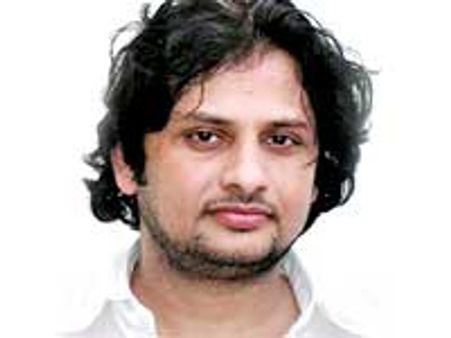 డైరక్టర్ సురేంద్ర రెడ్డి పై వేటు ఉంటుందా?