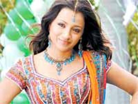 రిప్రెష్ కోసమే త్రిష బ్యాంకాక్ ట్రిప్