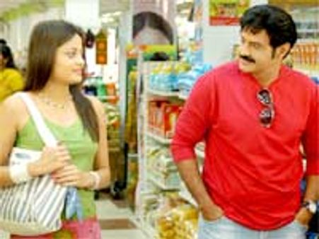 'సింహం’ లా గాండ్రించనున్న బాలకృష్ణ!