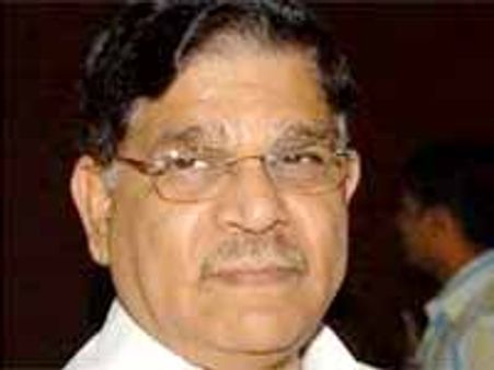 'త్రి ఇడియట్స్' రైట్స్ కోసం అల్లు అరవింద్ ఫైట్!?