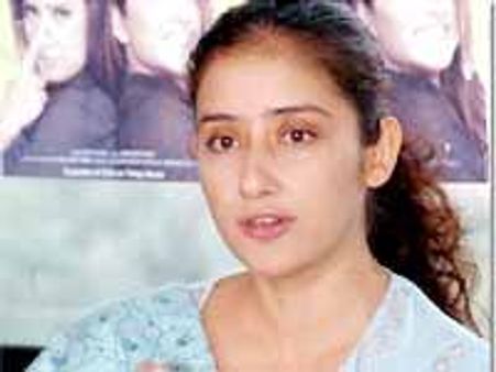 మెగాస్టార్ చిరు, సూపర్ స్టార్ రజనీ, మినీ స్టార్ ధనుష్!