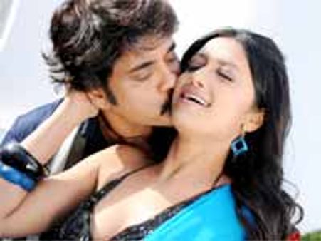 వన్స్ మోర్ ప్లీస్!