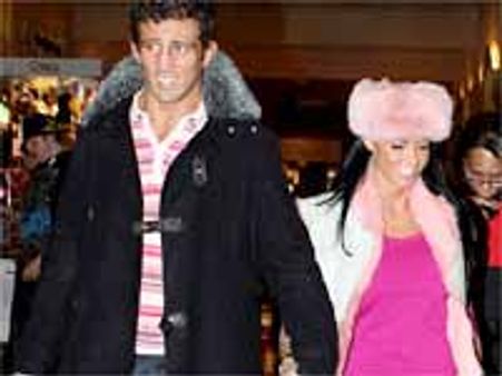 ఆ స్టార్ మోడల్ రెండో పెళ్లయినా నిలబడేనా..!?