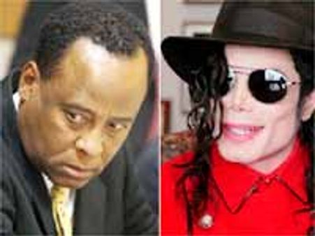 మైఖేల్ జాక్సన్ హత్య కేసు..పోలీసులకు లొంగిపోనున్న డా.ముర్రే..!!