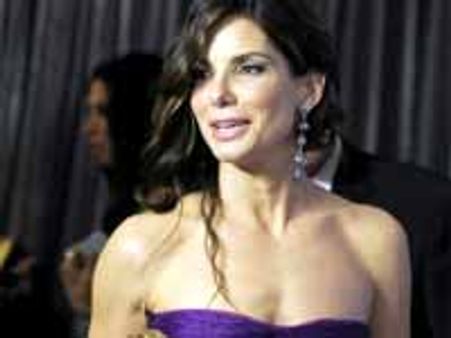 ఆమె ఉత్తమ నటా.? చెత్త నటా..?? లేక రెండూనా..!?