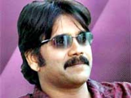 ‌'త్రీ ఇడియట్స్‌' తెలుగులో కష్టం: నాగార్జున