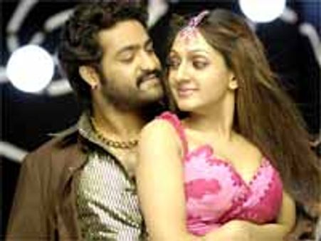 జూ ఎన్టీఆర్ అదుర్స్ ఎటాక్స్ వెనక సీక్రెట్!?