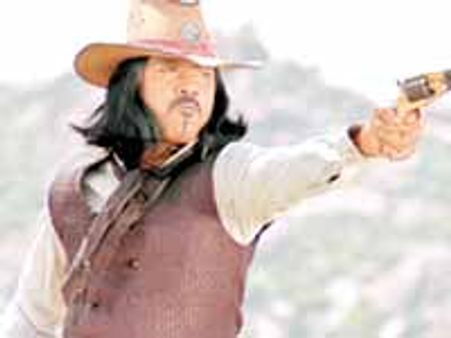 మహేష్, చిరుల రూటులో లారెన్స్