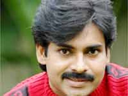 పవన్స్ ‘పులి’ టైటిల్ సాంగ్ వినాలంటే అది తెలిసుండాలి???