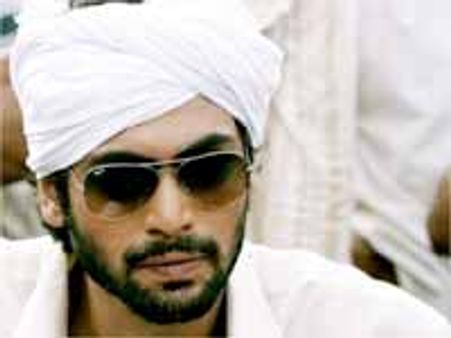 'ఏ మాయ చేసావె' ఎఫెక్టు 'లీడర్' చిత్రంపై పడుతుందా?