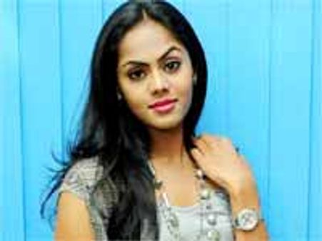 జోష్ కార్తీకకు డైరక్టర్ వార్నింగ్...