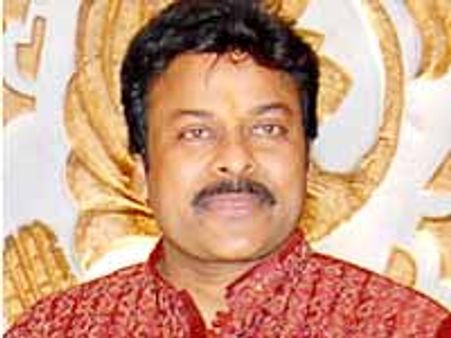 మెగాస్టార్ ‘చిరు’ కాన్సెప్ట్ ను ఫాలోఅవుతున్న అభిషేక్ బచ్చన్!