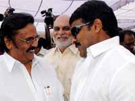 'ఛీ'రంజీవి అనిపించేందుకు సిద్ధం అవుతున్న దాసరి 'యంగ్ ఇండియా'