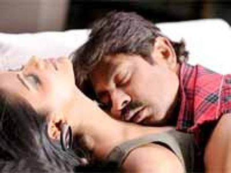 ఆయనతో సంబంధం అంటగట్టద్దు: ప్రియమణి