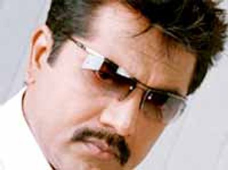 తీవ్ర గాయాలుతో తమిళ హీరో శరత్‌ కుమార్‌