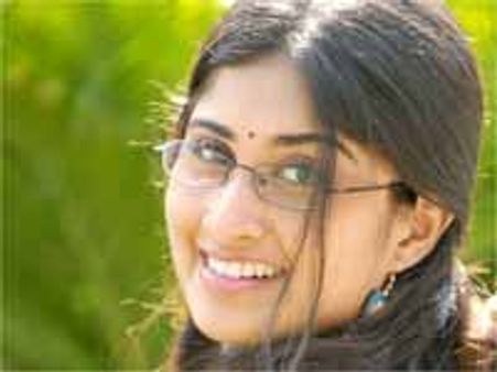 షామిలి దర్శకురాలవుతోంది!