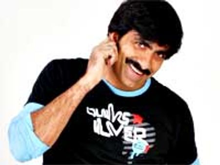 స్టార్ హీరో రవితేజ ఇక 'కత్తిలాంటోడు'