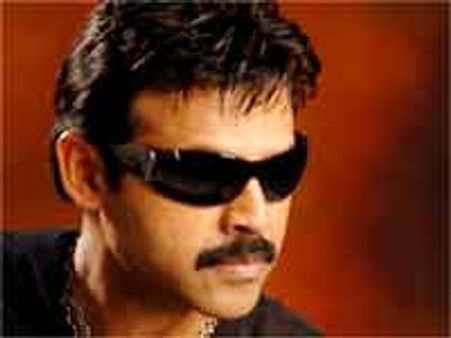 వెంకటేష్ ఆ చిత్రం ఆగిపోయినట్లేనా?