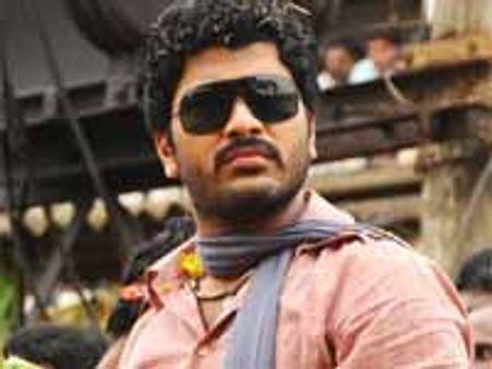 శర్వానంద్ 'ప్రస్థానం' పాయింట్ అదే..