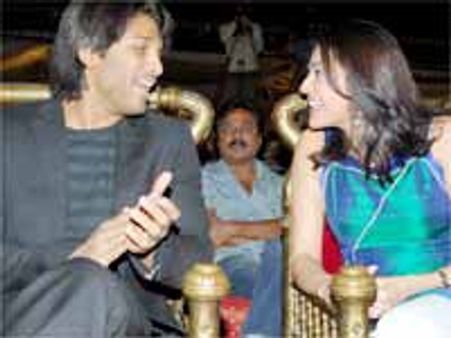 అల్లు అర్జున్ కోసం విప్పేసిన కాజల్