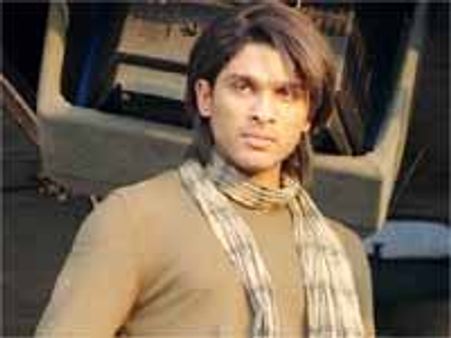 ఓవర్ సీస్ మార్కెట్ ను దెబ్బతీసిన అల్లు అర్జున్ వరుడు?