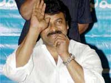 ఎన్టీఆర్ స్టామినా నాకు వస్తే నేను చాలా లక్కీ: చిరంజీవి!