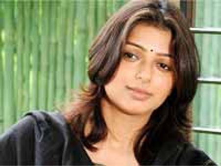 భూమిక 'యోగా వీడియో' మార్కెట్లోకి...