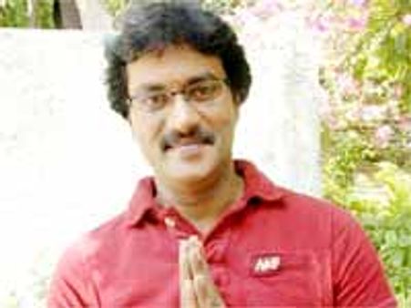 సలోనితో కలసి డాన్స్ ఇరగదీస్తున్న సునీల్!