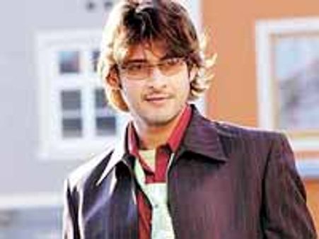 మహేష్, త్రివిక్రమ్ చిత్రం ఎంతకి అమ్మాలి?