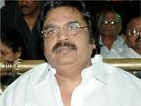 స్టార్స్‌కి కథలు చెప్పడం నాతో జరిగేది కాదు....దాసరి