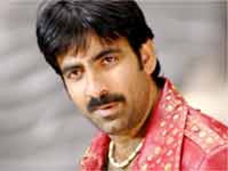 రవితేజ తాజా చిత్రం ఆ హిందీ సినిమా కాపీనా?