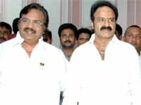 ‘సింహా’ విజయం తెలుగుసినీ పరిశ్రమకు ప్రాణం పోసింది!