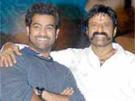 జూ ఎన్టీఆర్‌తో కలిసి నటించేందుకు...బాలకృష్ణ