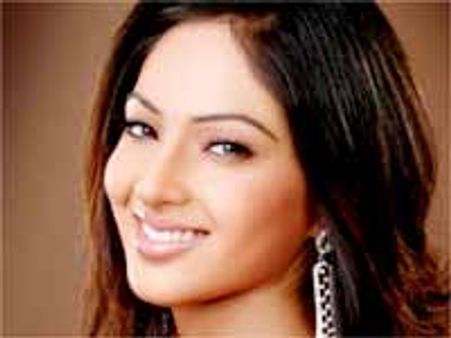 పవన్‌ కళ్యాణ్‌ స్వీట్‌ పర్సన్ అంటున్న హీరోయిన్