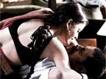 మణిరత్నం రావణ్(విలన్) చిత్రం కథ ఇదేనా?