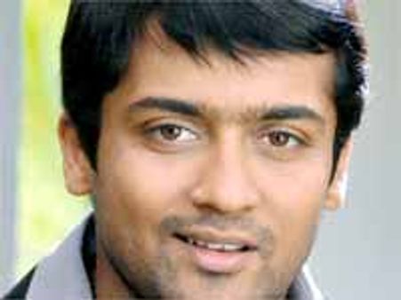 గదిలో బందీ అయిన 'గజనీ' సూర్య