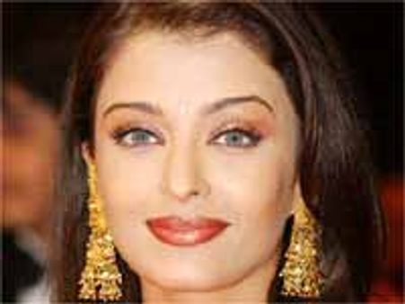 రెడ్‌ ఏరియాలో ఐశ్వర్య రాయ్‌, ప్రీతి జింటా, కరీనా కపూర్‌