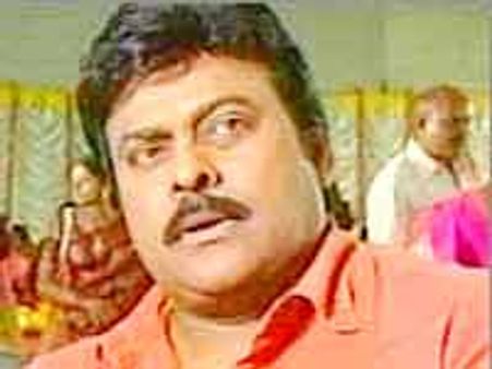 మోహన్‌ బాబు ఒక అడుగు వెనక్కు వేసి..చిరంజీవి